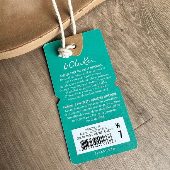 NEW! OluKai Women's Black and Tan Sandals Flip Flops - size 7w - Picture 4 of 8